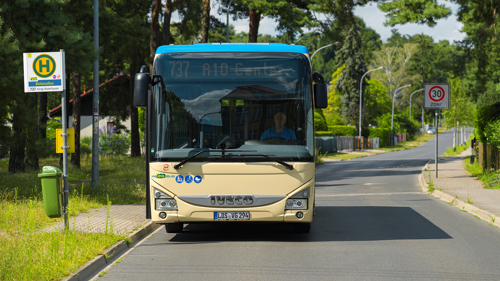 rvs_lds_startseite_header_straße.jpg